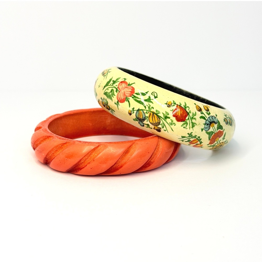 Vintage Coral Yellow Bangle Set Hand Painted Wood Bakelite Bracelet 2pc